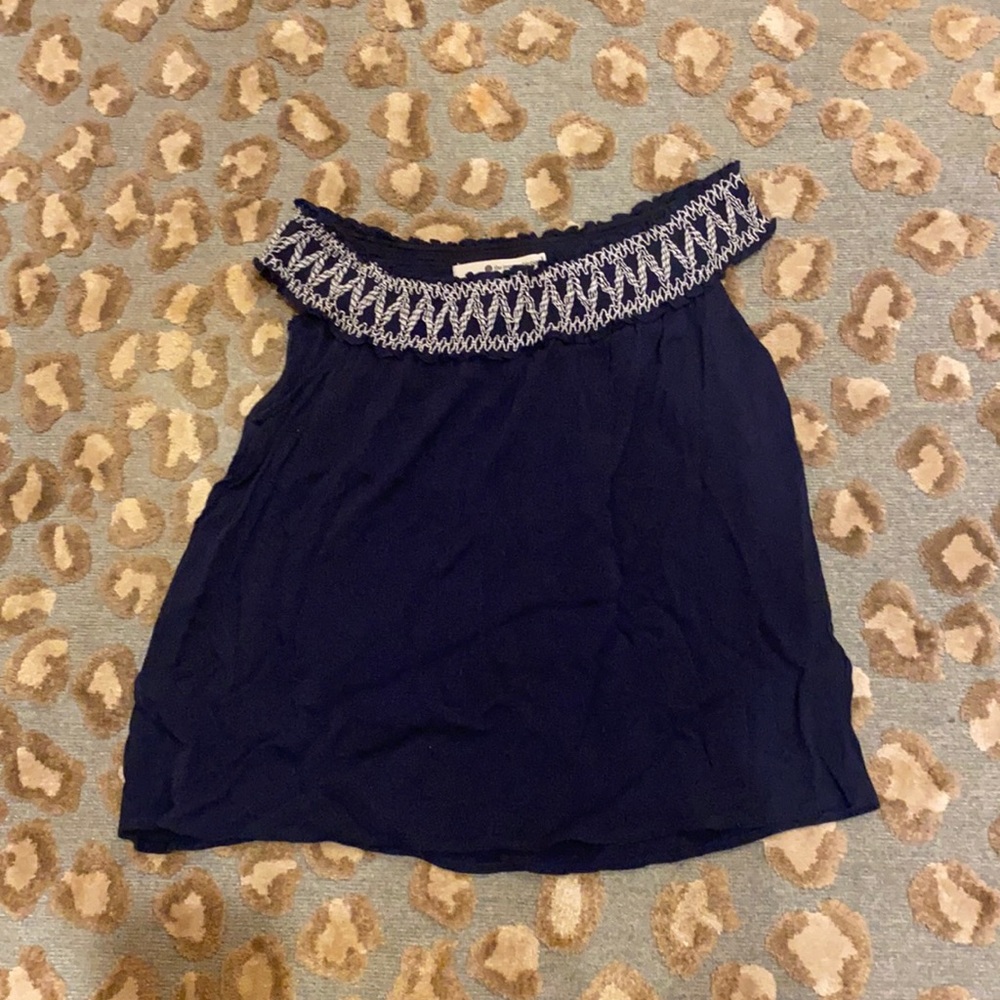 white and navy tank top!